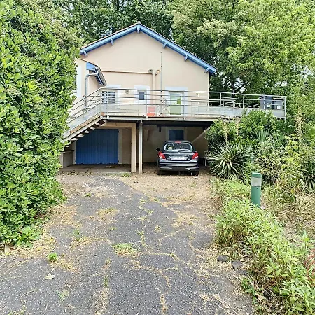 F2 Climatise Avec Terrasse, Proche Thermes, Parking Prive, Animaux Acceptes - Fr-1-451-163 Apartment *